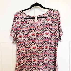 LuLaRoe Classic Tee
